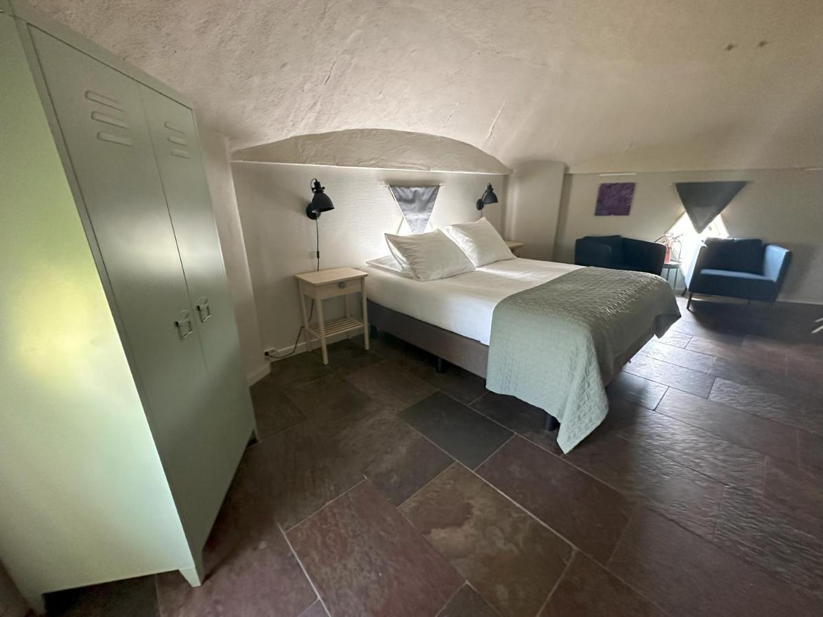 Hotel De Watertoren Дордрехт Екстериор снимка
